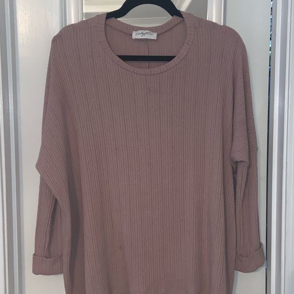 CJLA Evelyn Pullover - Picture 3 of 11